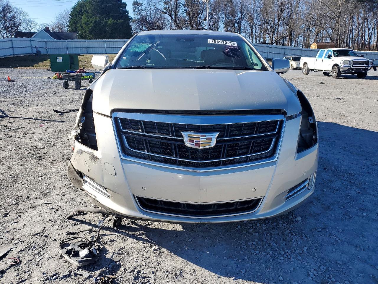2016 CADILLAC XTS