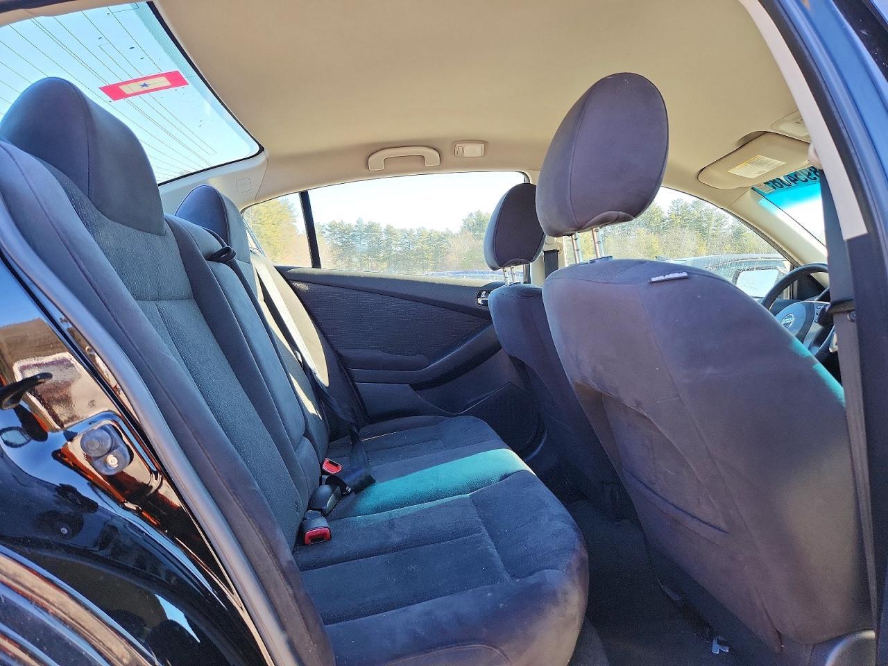 2012 NISSAN ALTIMA