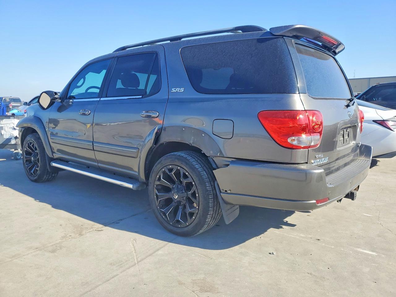 2006 TOYOTA Sequoia