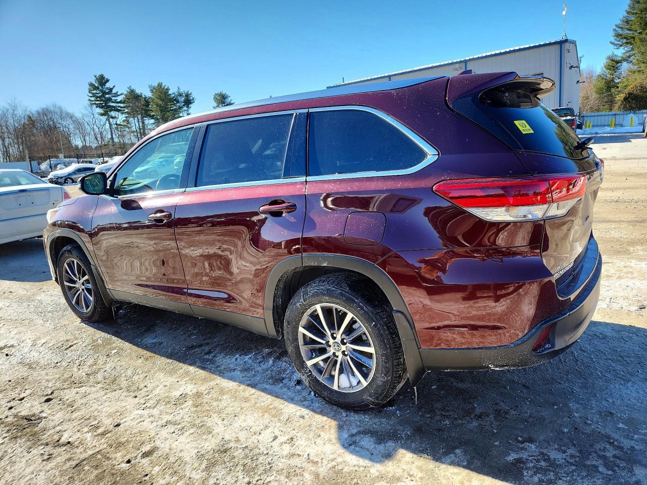 2019 TOYOTA HIGHLANDER