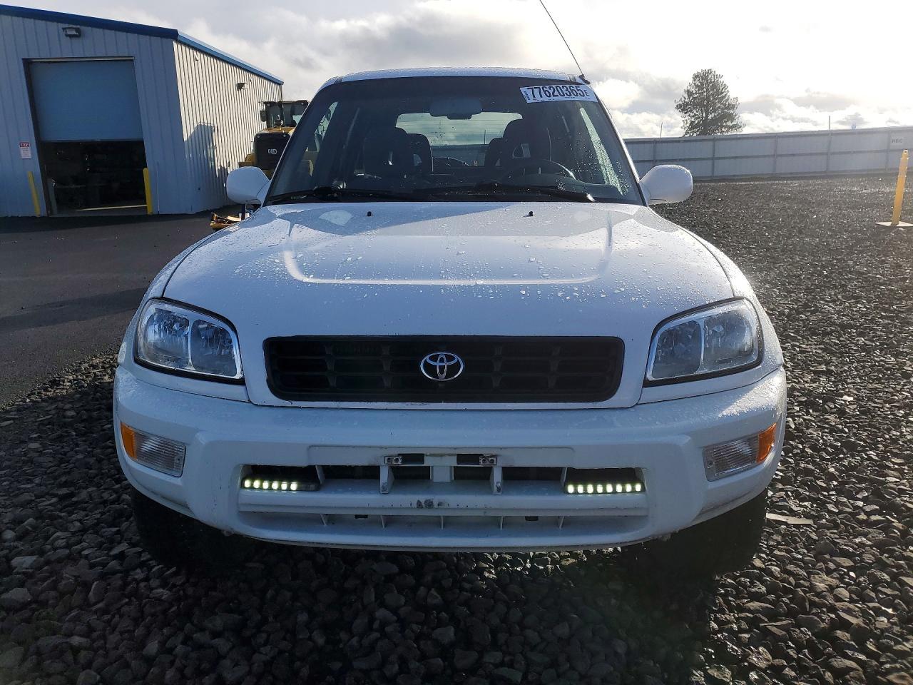 1999 TOYOTA RAV4