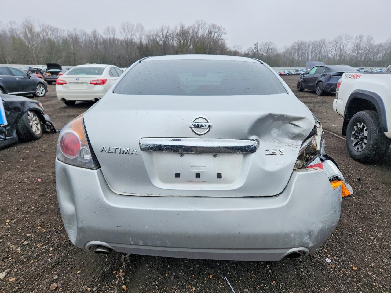 2012 NISSAN ALTIMA