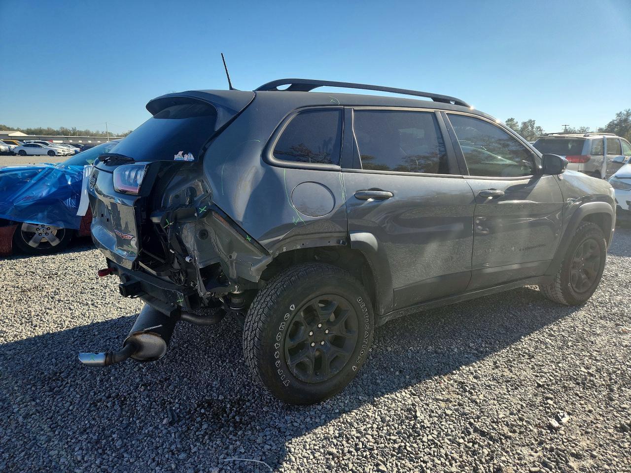 2022 JEEP CHEROKEE