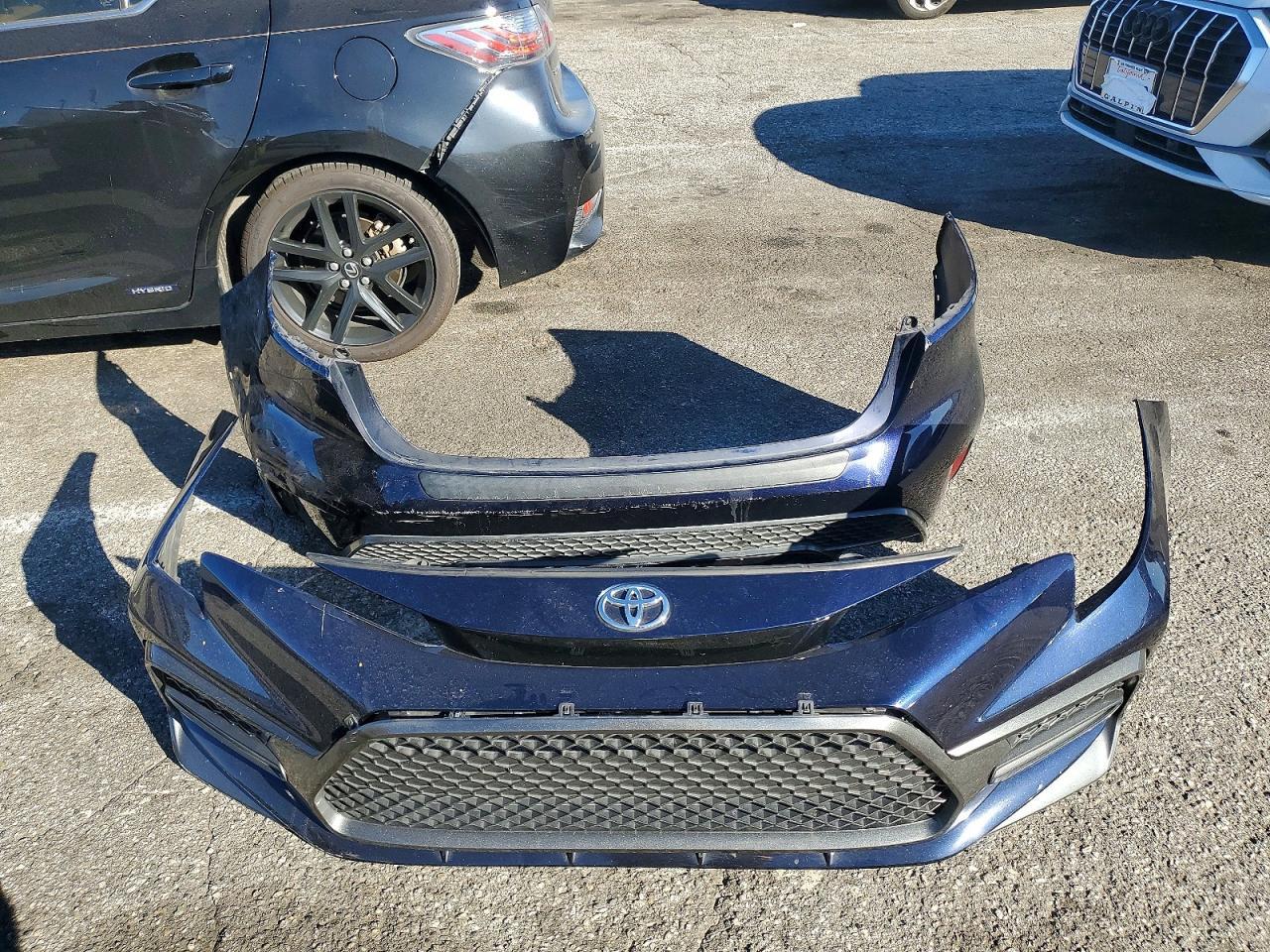 2022 TOYOTA COROLLA