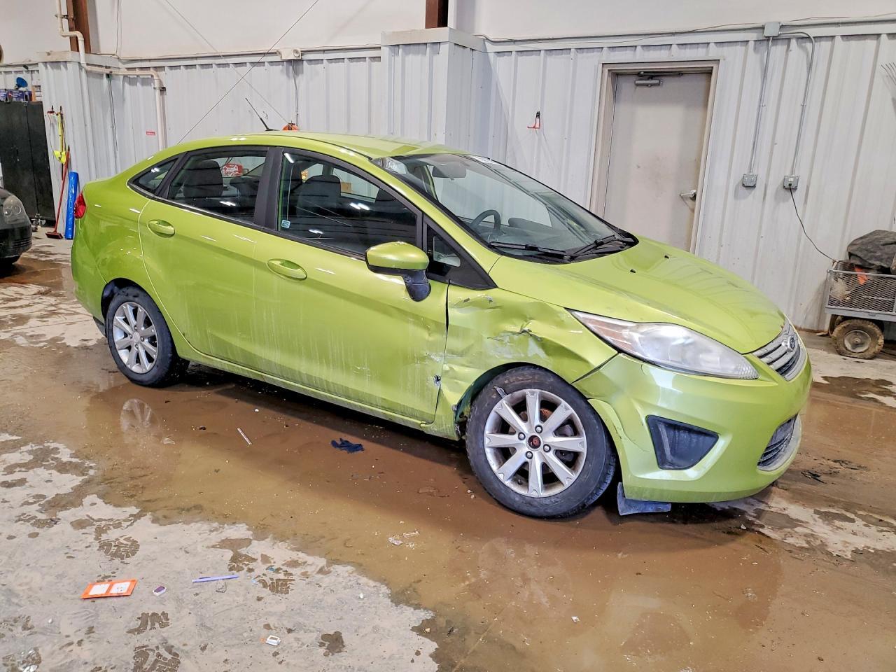 2011 FORD Fiesta