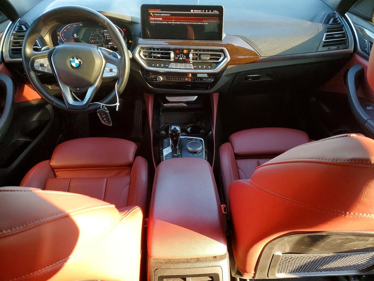 2022 BMW X4