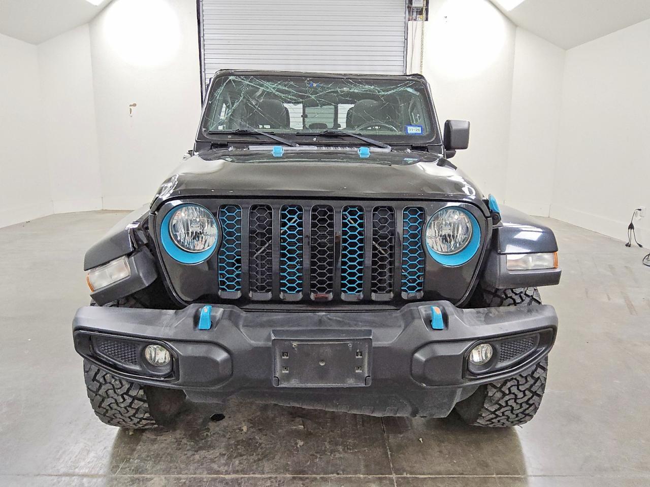 2022 JEEP Gladiator