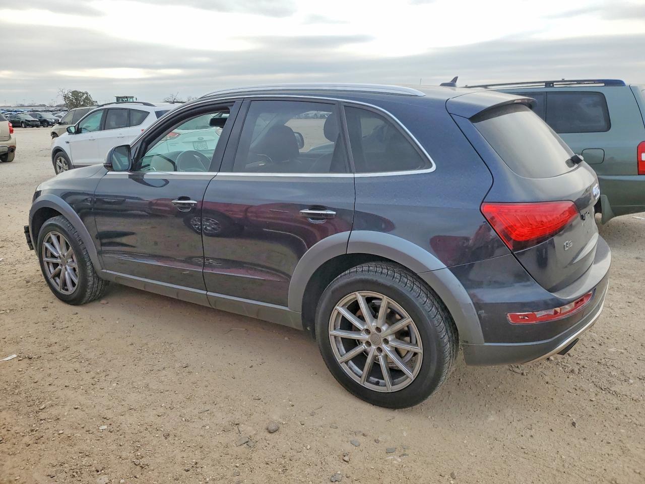 2017 AUDI Q5