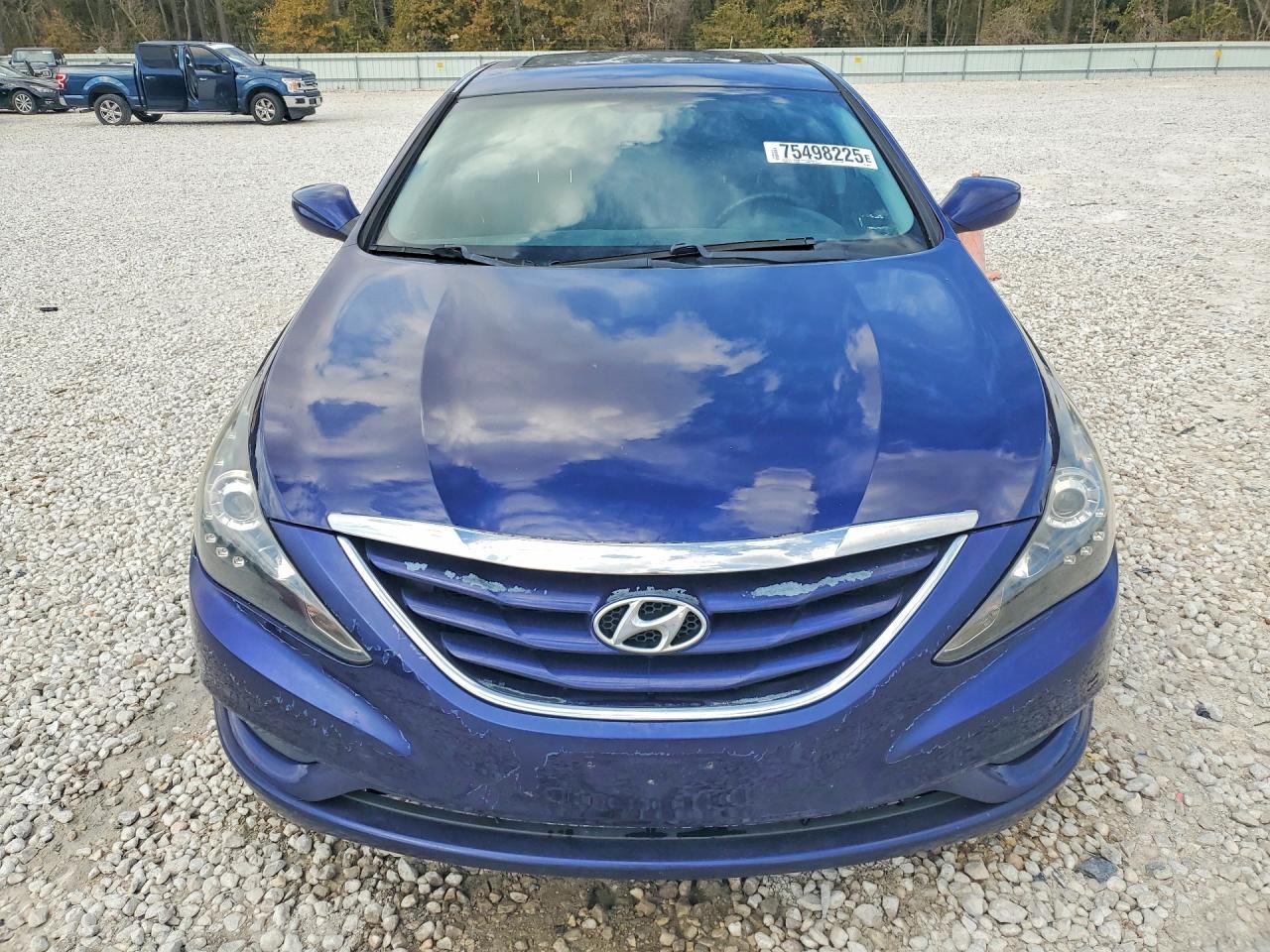 2011 HYUNDAI SONATA