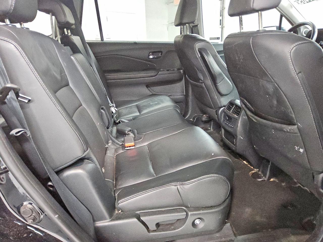 2020 HONDA PILOT