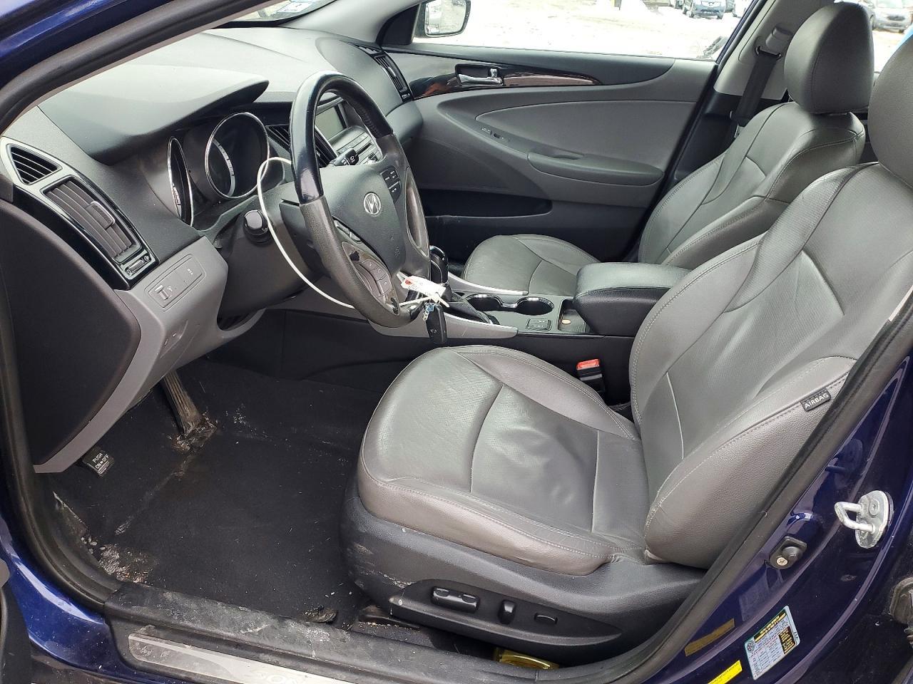 2011 HYUNDAI SONATA