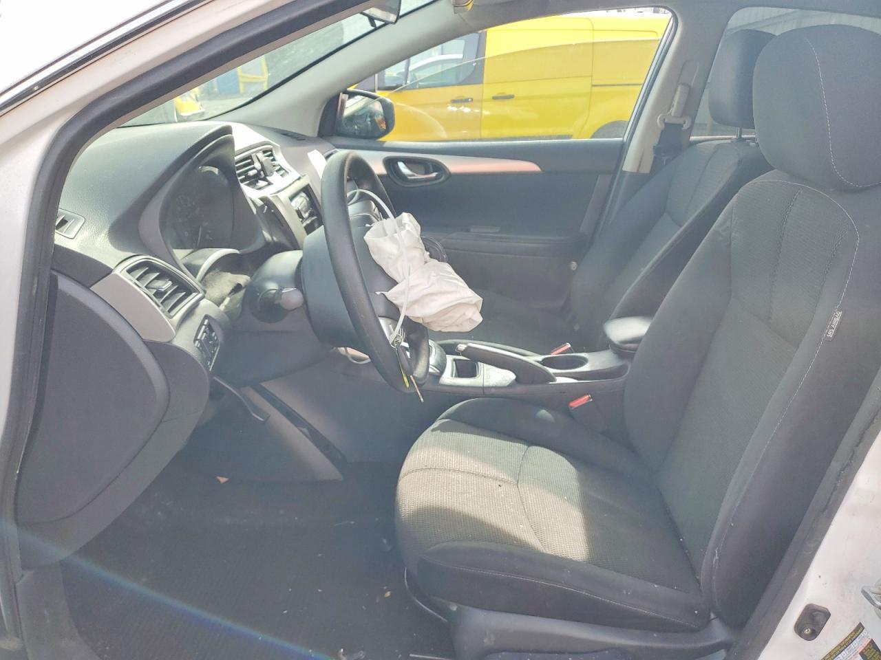 2016 NISSAN SENTRA