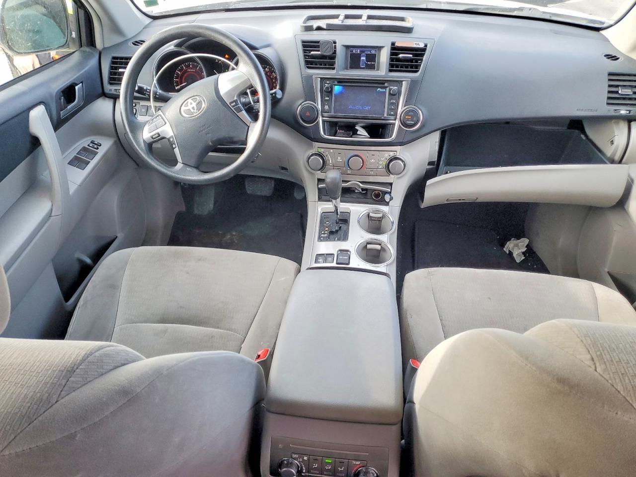 2013 TOYOTA HIGHLANDER