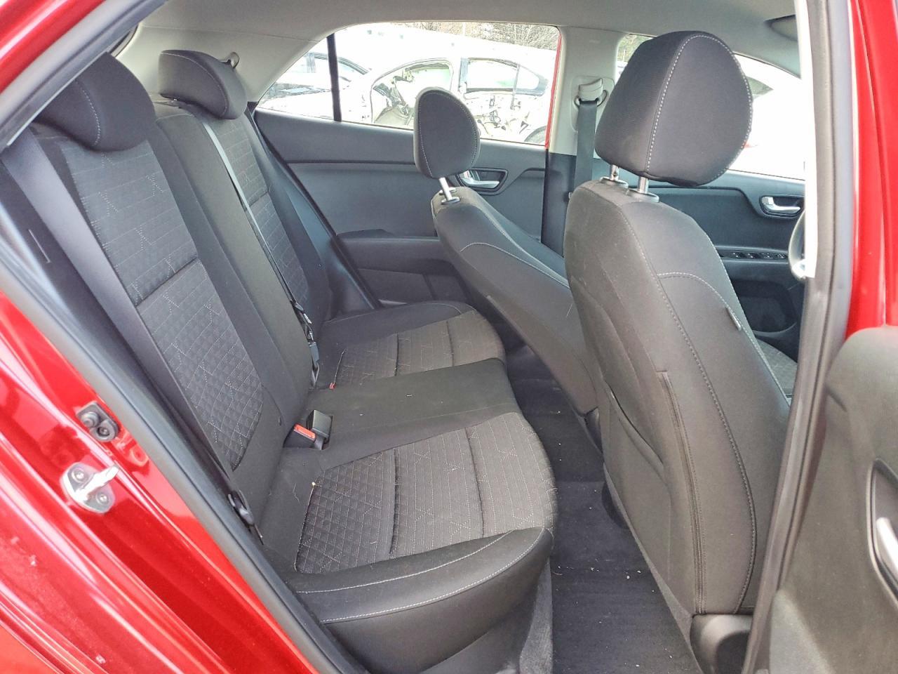 2018 KIA RIO