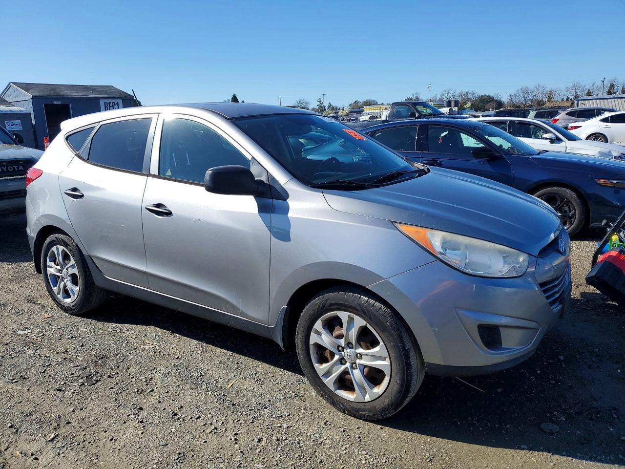 2012 HYUNDAI TUCSON