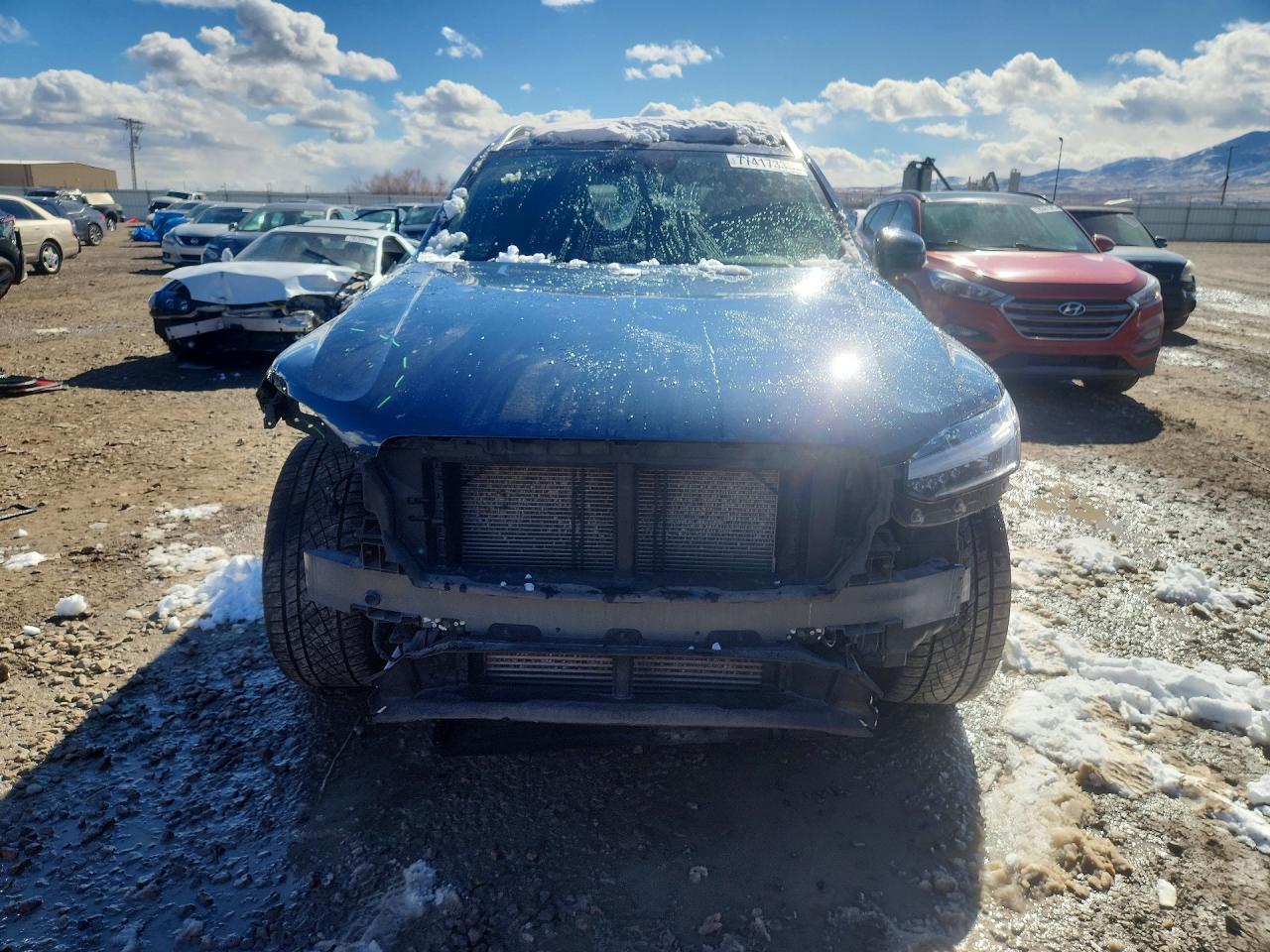 2018 VOLVO XC90