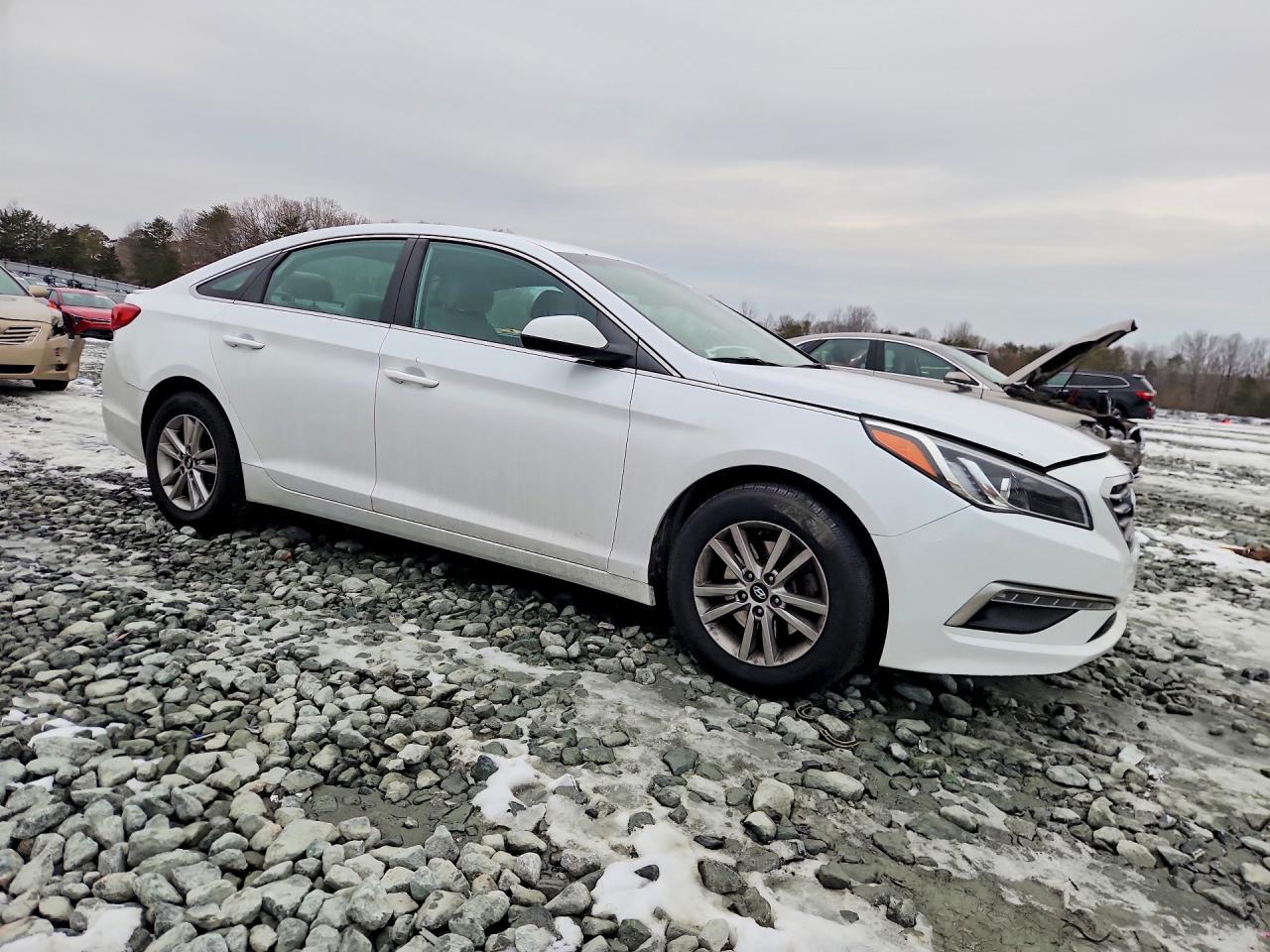 2015 HYUNDAI SONATA