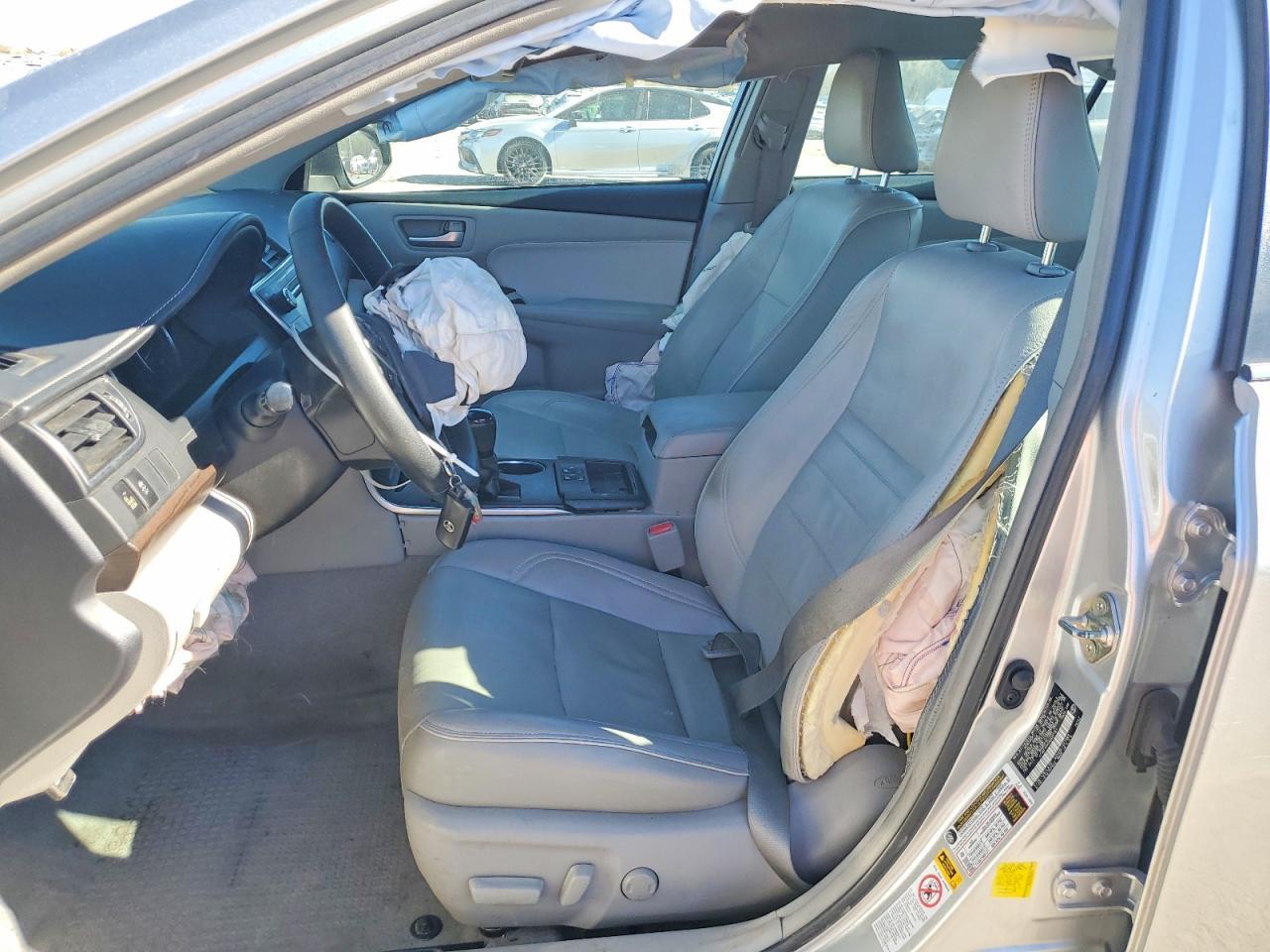 2016 TOYOTA CAMRY