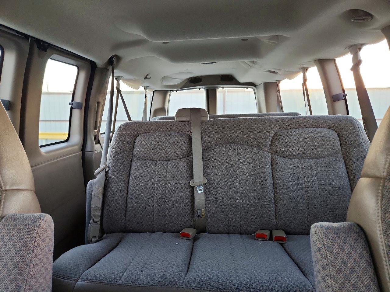 2003 GMC Savana