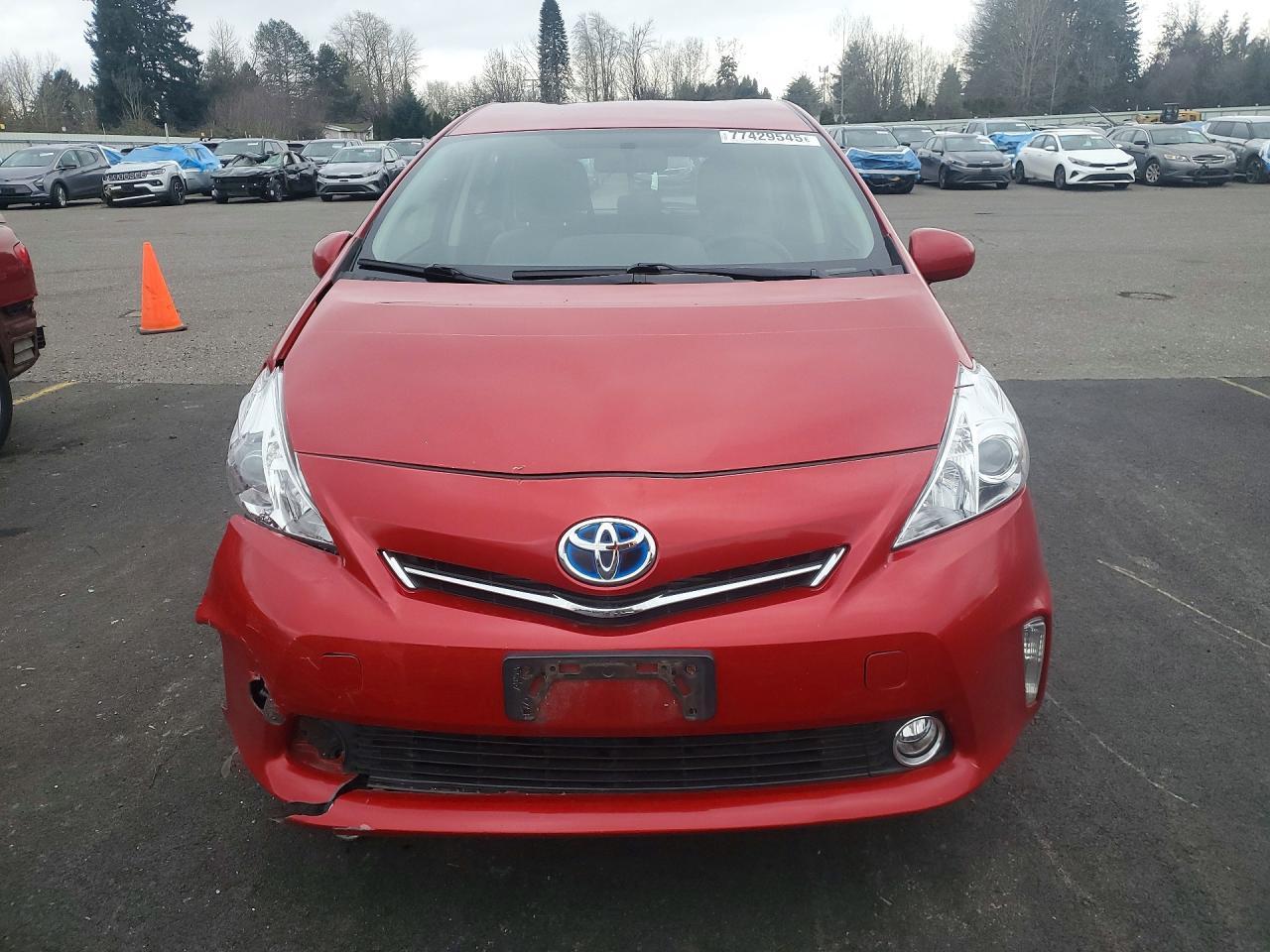 2012 TOYOTA PRIUS V
