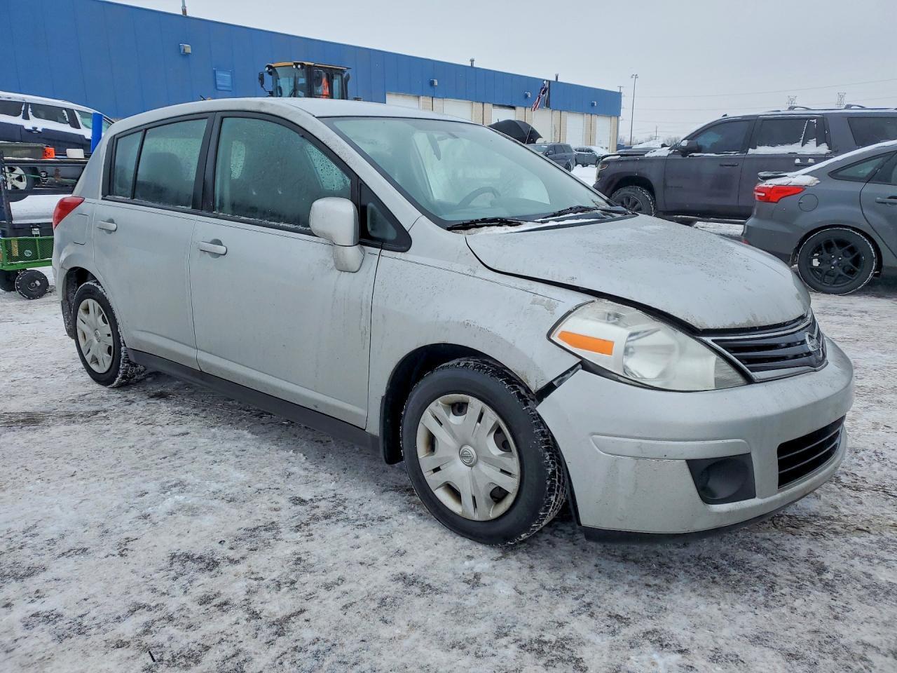 2012 NISSAN VERSA
