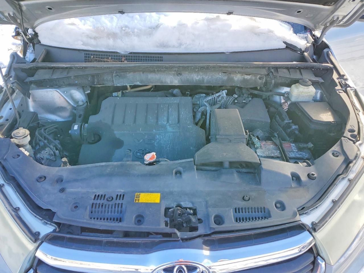 2015 TOYOTA HIGHLANDER