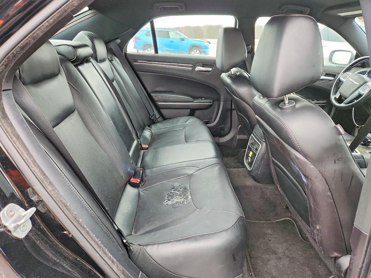 2013 CHRYSLER 300