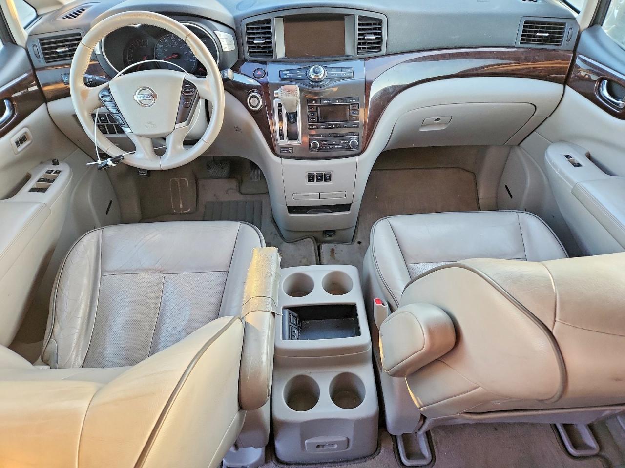 2013 NISSAN Quest