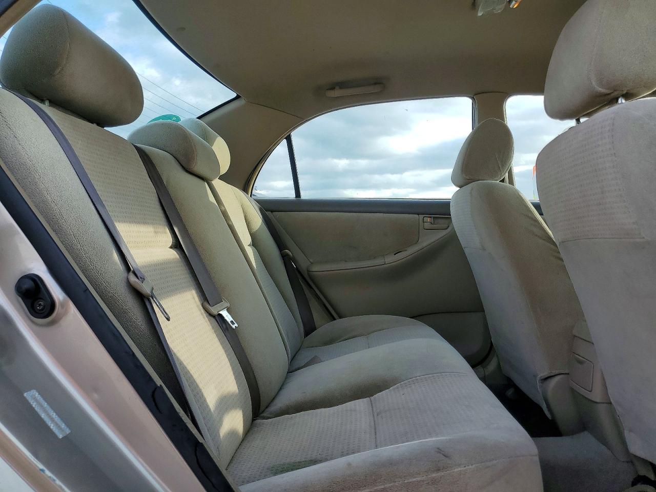 2006 TOYOTA COROLLA
