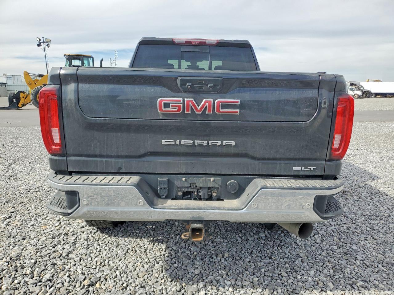 2020 GMC Sierra