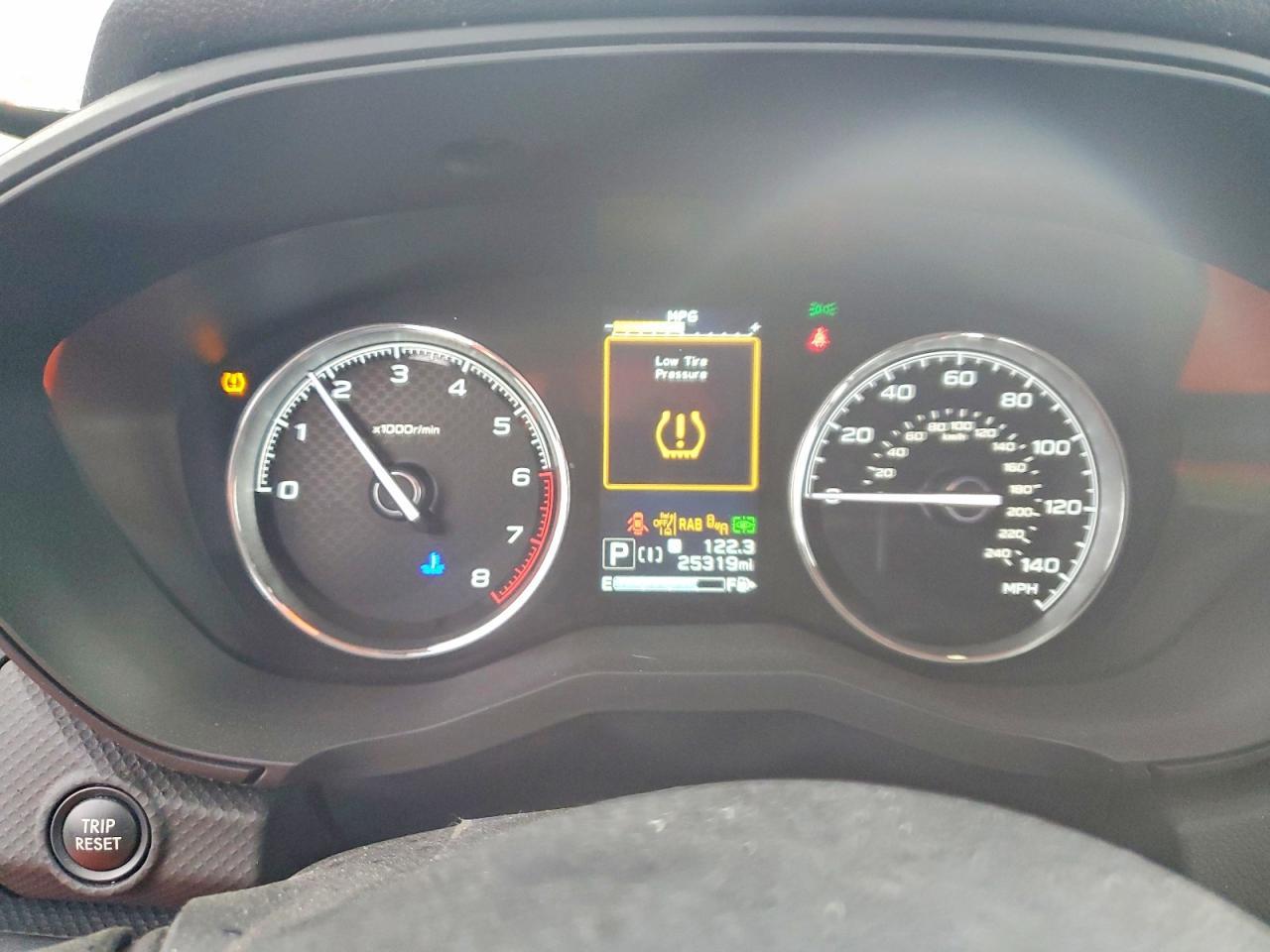 2024 SUBARU FORESTER