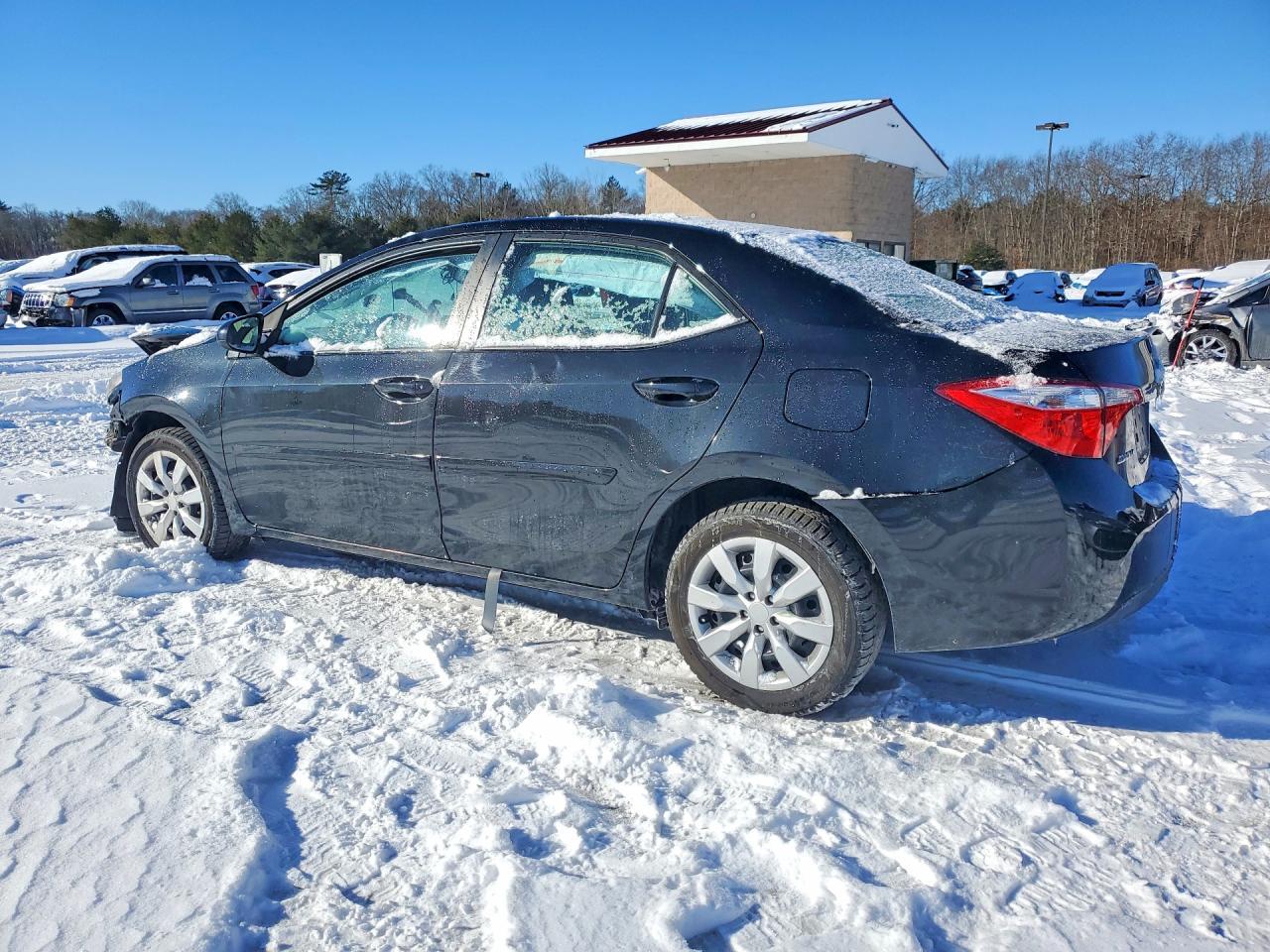 2015 TOYOTA COROLLA