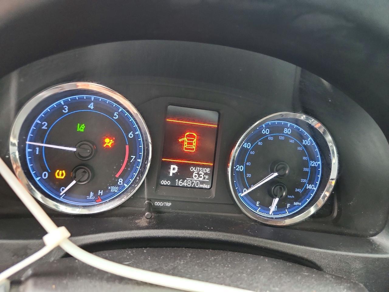 2018 TOYOTA COROLLA