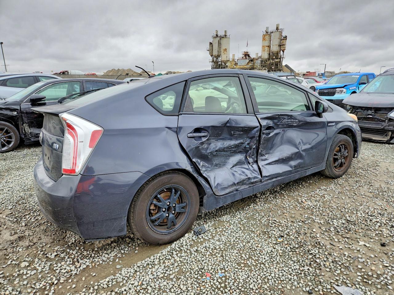 2013 TOYOTA PRIUS