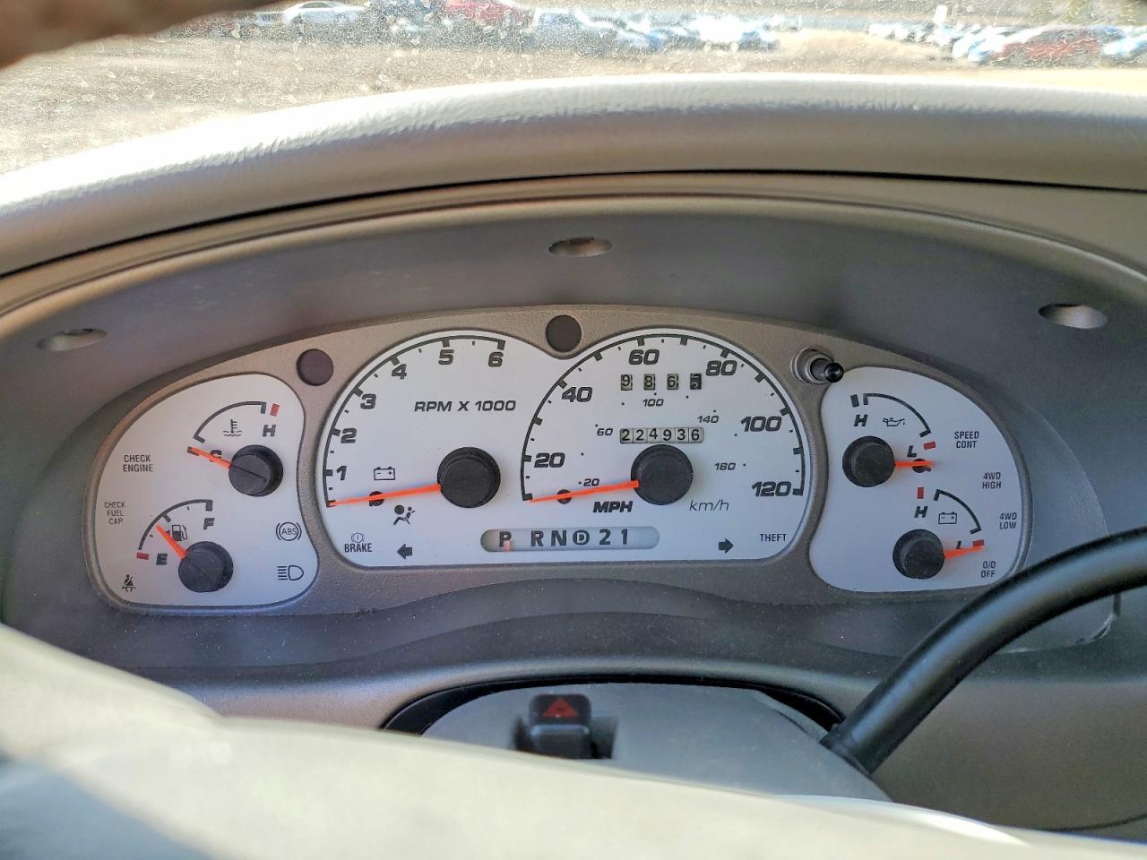 2003 FORD Explorer Sport Trac