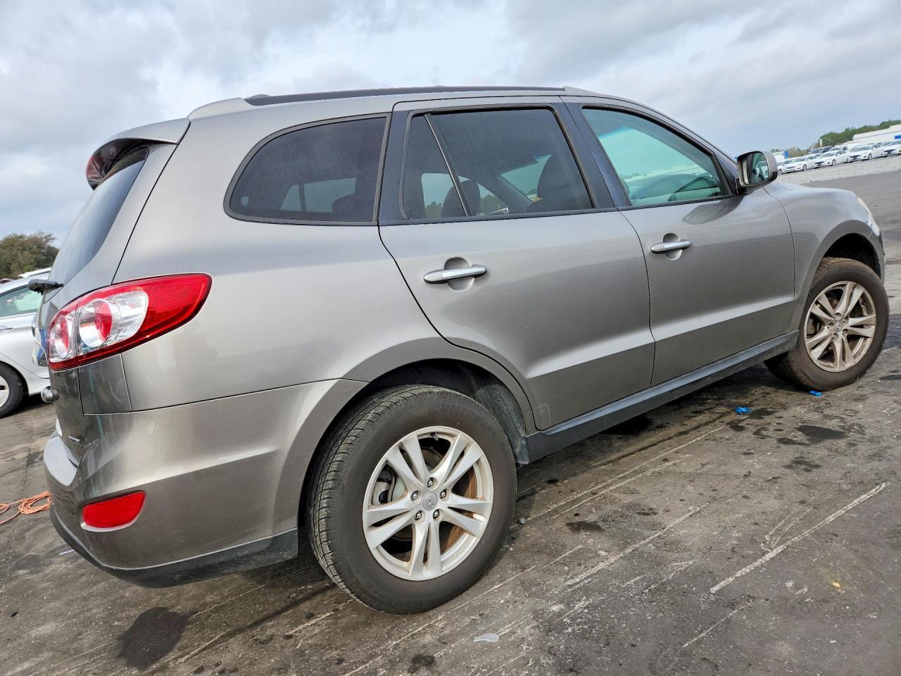 2012 HYUNDAI SANTA FE