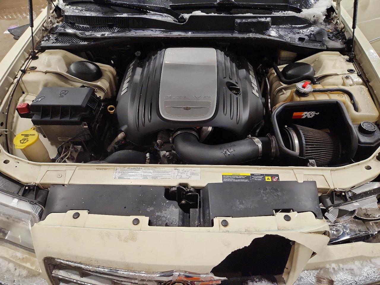 2005 CHRYSLER 300