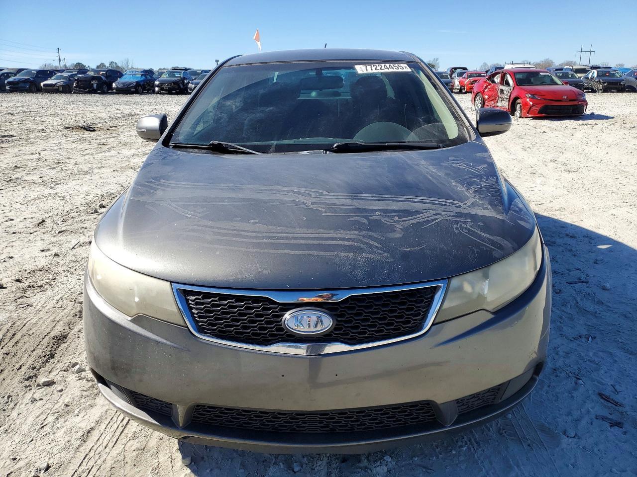 2013 KIA FORTE