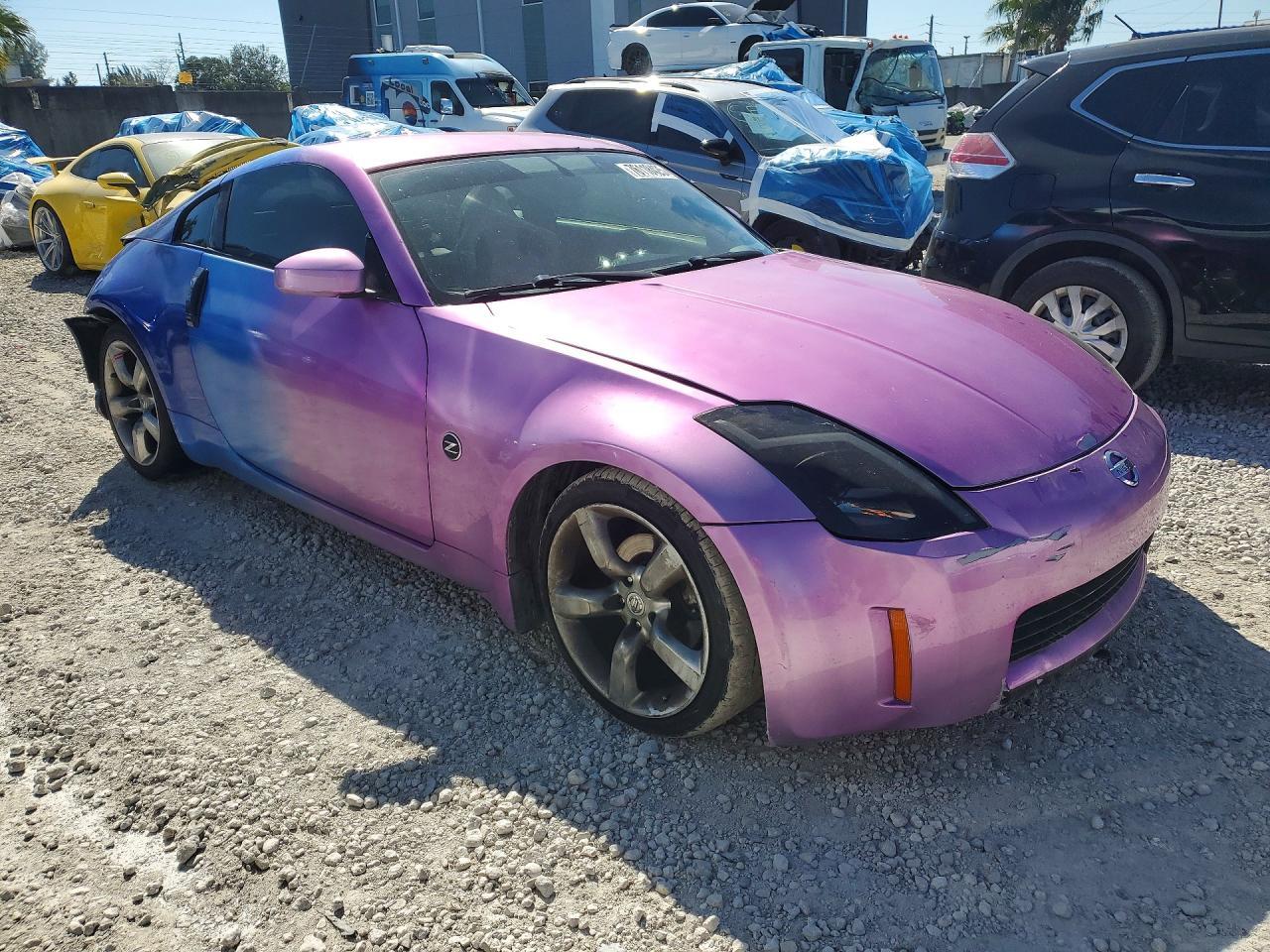 2004 NISSAN Z
