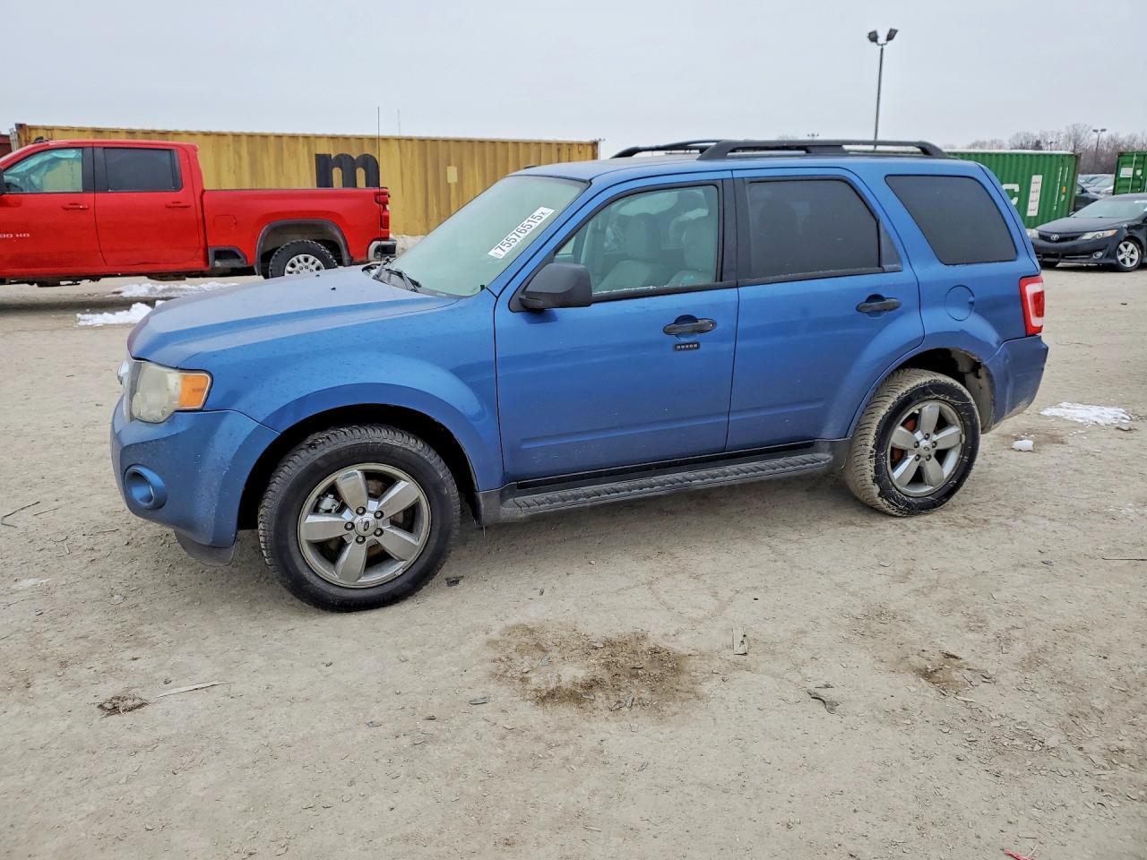 2010 FORD ESCAPE
