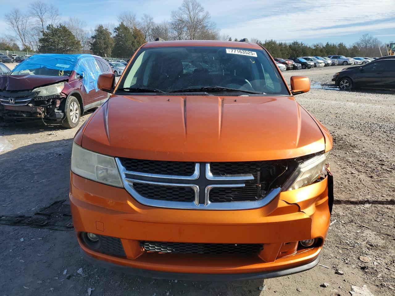 2011 DODGE JOURNEY
