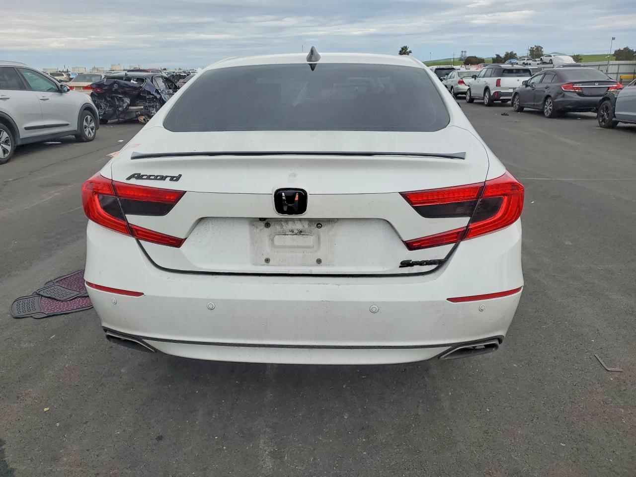 2018 HONDA ACCORD