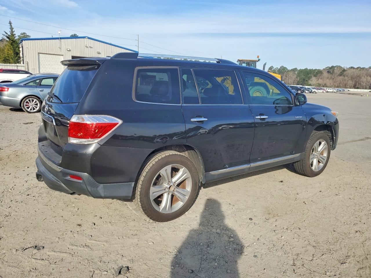 2013 TOYOTA HIGHLANDER