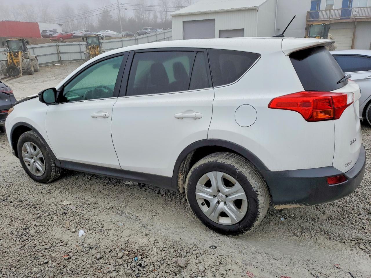 2015 TOYOTA RAV4