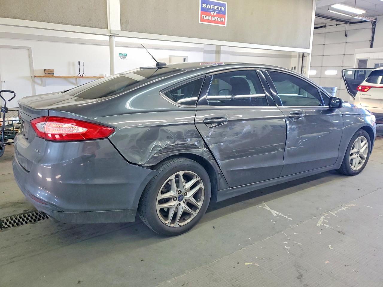 2015 FORD FUSION
