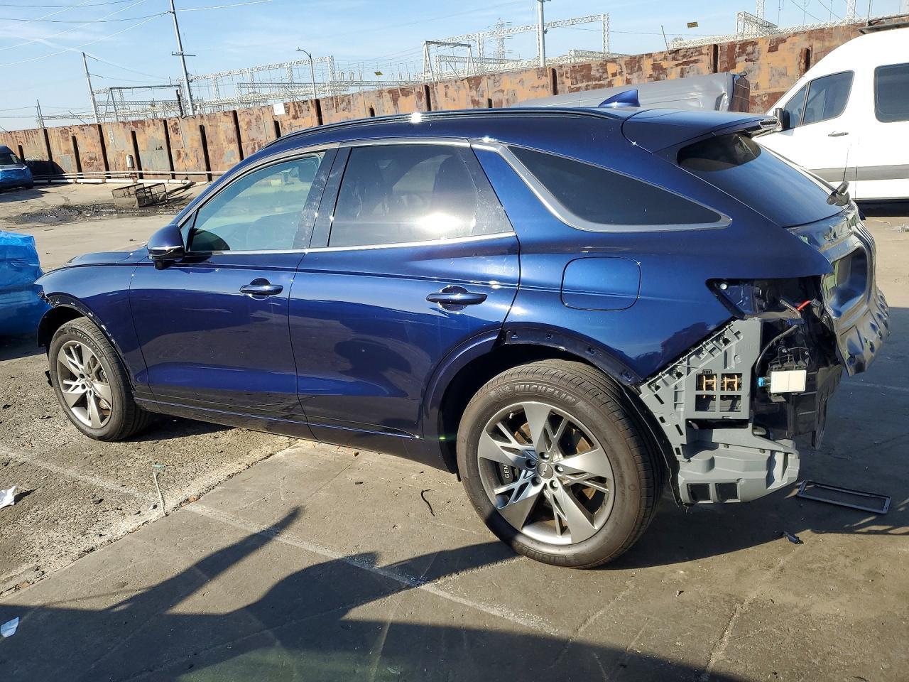 2024 GENESIS GV70