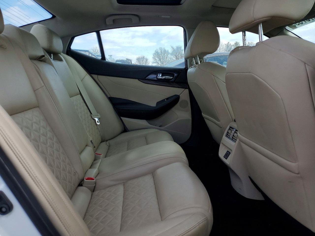 2018 NISSAN Maxima