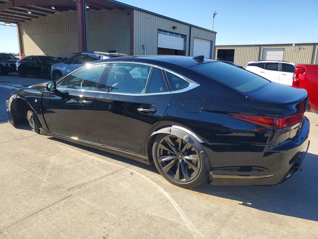 2025 LEXUS LS 500