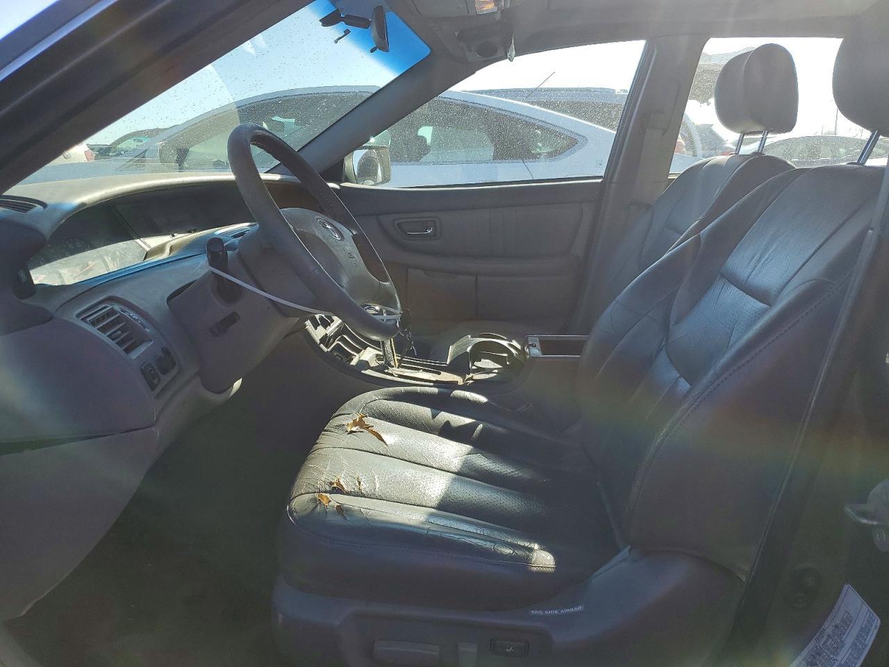 2003 TOYOTA Avalon