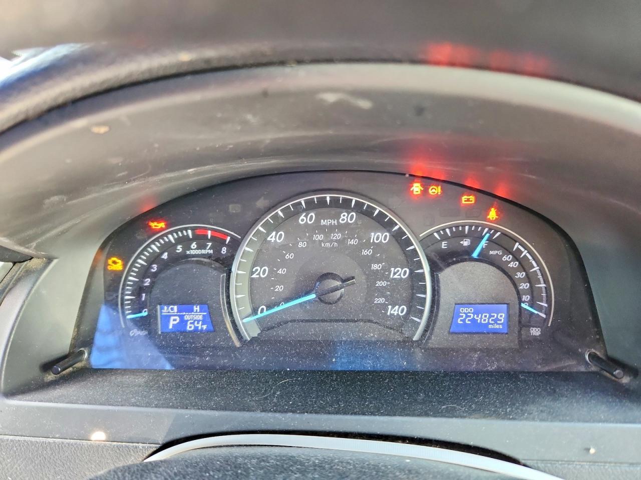 2013 TOYOTA CAMRY